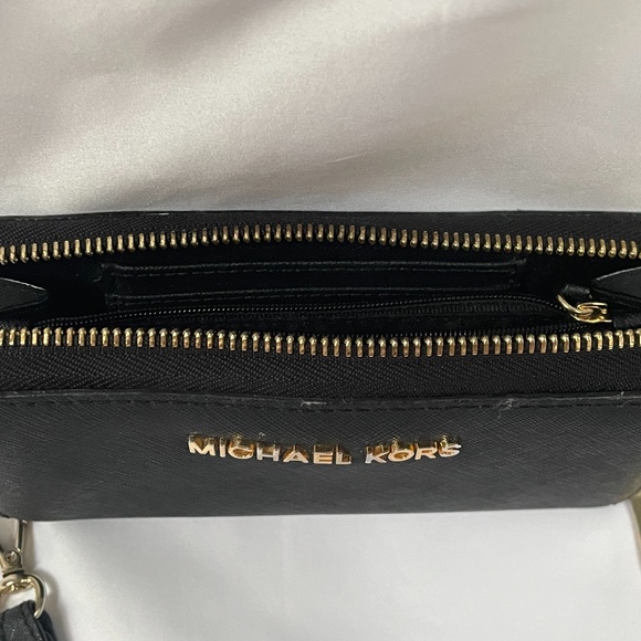 Black Michael Kors Wristlet - Picture 4 of 5